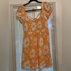 Women’s summer dress. Size small